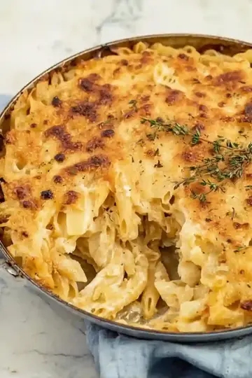 Cozy French Onion Pasta Bake