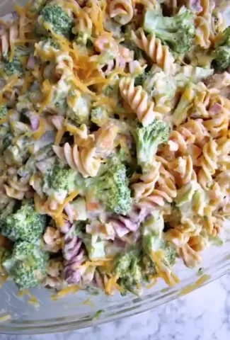 Easy Broccoli Cheddar Pasta Salad