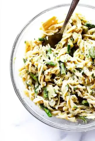 Easy Lemony Artichoke Pasta Salad