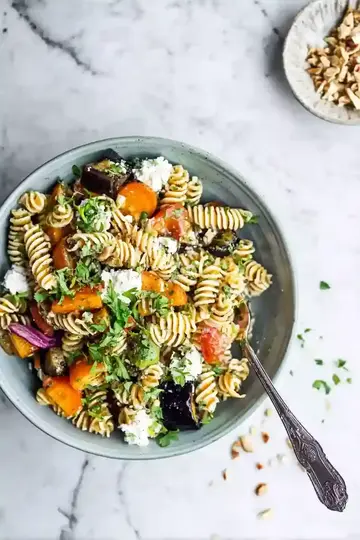 Flavorful Za'atar Pasta Salad