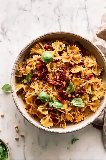 Vegan Sun Dried Tomato Pasta Salad