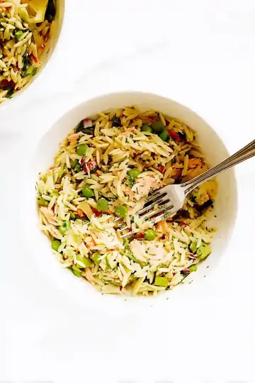 Lemony Salmon Asparagus Orzo Salad